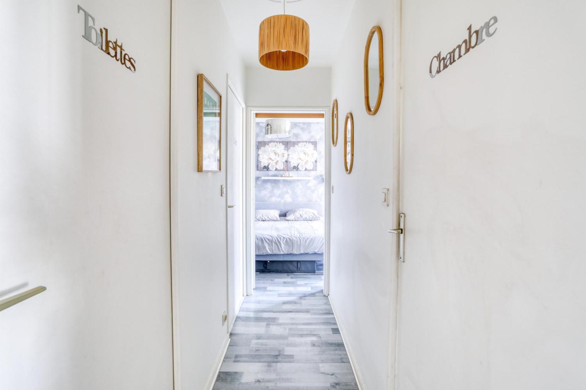 Le Warm Cocon - Spacieux T3 - 5 Personnes - Wifi Et Parking Rosny-sous-Bois Exterior foto